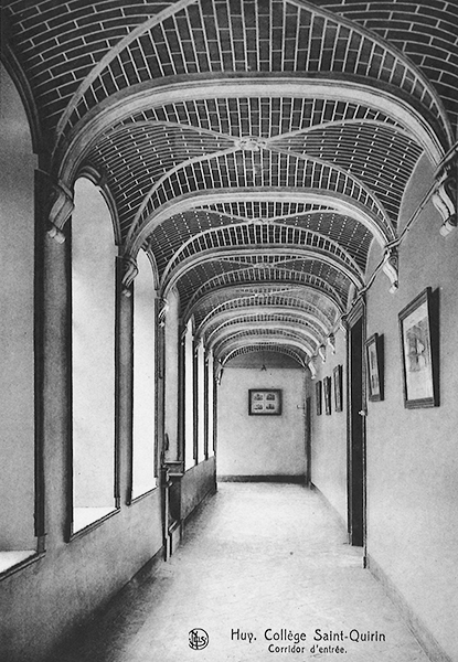 Corridor d'entrée.